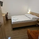 Tancsics Vendeghaz Gasthof 4*