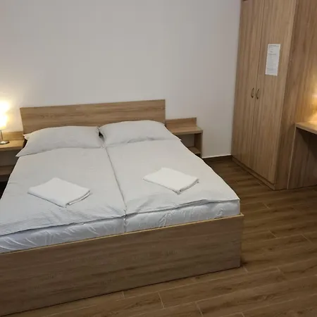 Pensjonat Tancsics Vendeghaz 4*